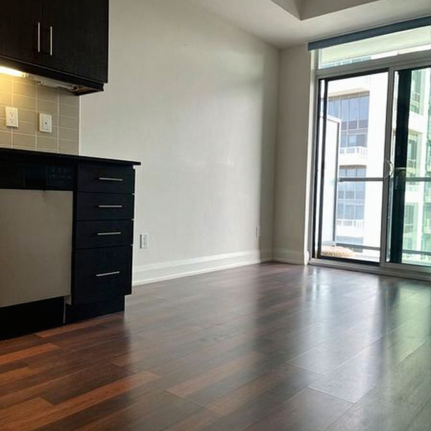 For Lease - 68 Canterbury Place Unit# 1201, Toronto, Ontario - Photo 1