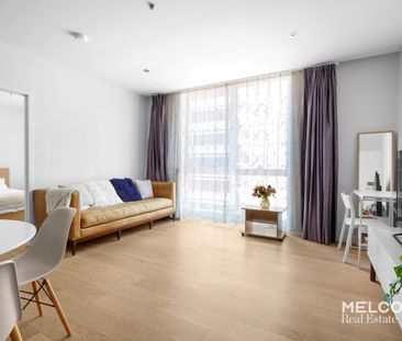 FURNISHED 2-BEDROOM AT QV - Photo 5