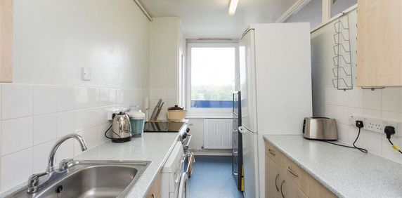 House share to rent - Photo 2