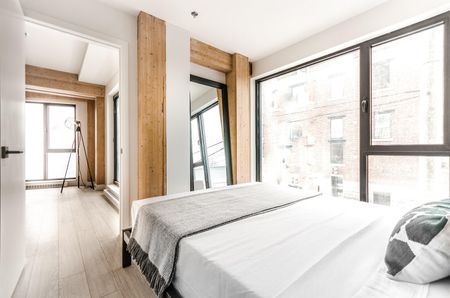 305 Rue de la Montagne, Montréal, QC - Photo 3
