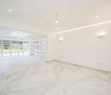 Heathcroft - Photo 4