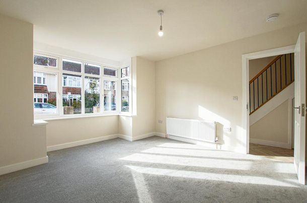 3 bedroom terraced house to rent - Photo 1