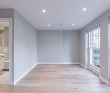 Flat to rent - Photo 2