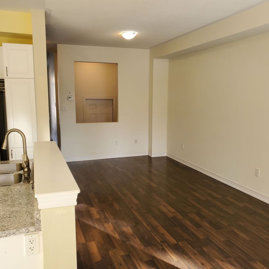 For Lease - 38 Greenwood Drive, Essa, Ontario - Photo 1