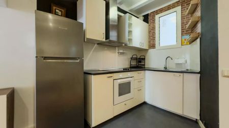 1-bedroom apartment for rent in Sant Andreu, Barcelona - Photo 3