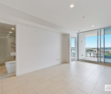 Elevated Newstead Living in the Heart of It All - Photo 3