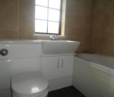 2 bedroom house to rent - Photo 3