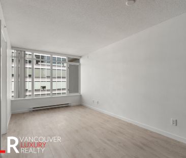Condo in Downtown Vancouver, BC - Photo 1