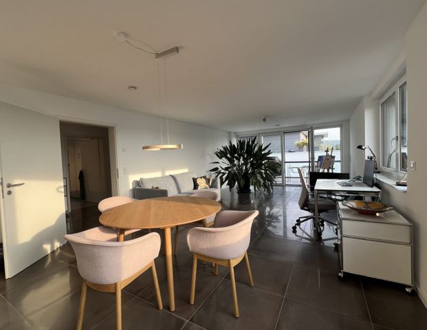 Helle Wohnung in Traumlage an der Gänsheide — mit großem Balkon - Photo 1