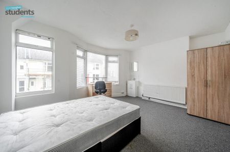 5 bedroom terraced house to rent - Photo 5