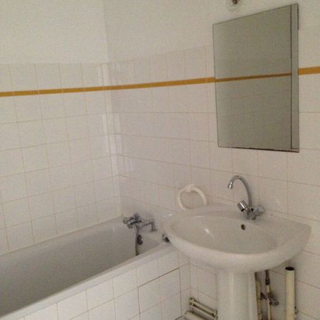 Location Appartement 1 pièce 30m² - Photo 3