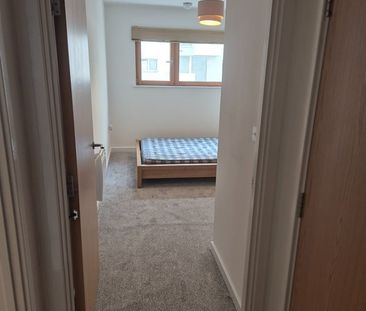 1 Bed Flat, Schrier Ropeworks, IG11 - Photo 6