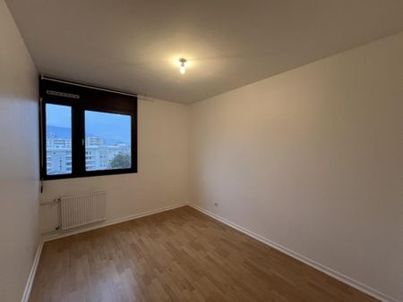 Location Appartement 3 pièces 66m² CHAMBERY 73000 - Photo 3