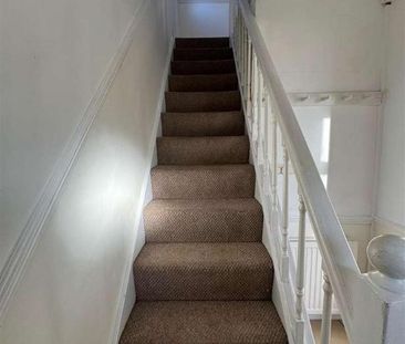 Dumbarton Road, Stockport, SK5 - Photo 4