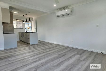 Renovated, Stylish & Ultra-Convenient - Photo 4