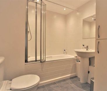 Field View, Caversham, Reading, RG4 - Photo 4