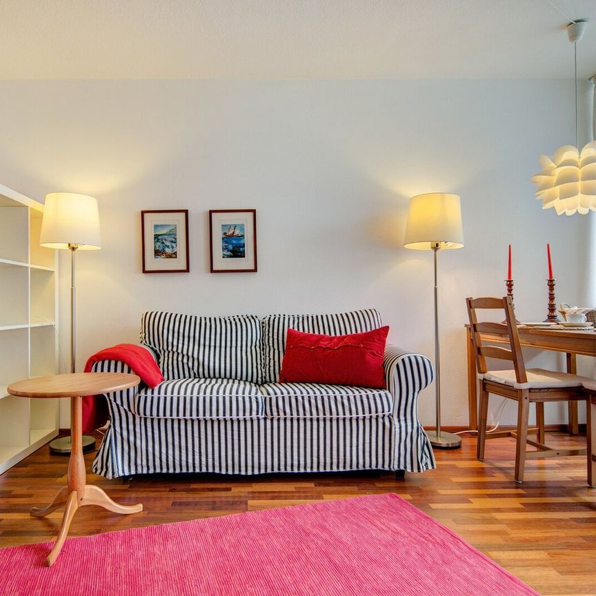 Coveted location near Rotkreuzplatz - Photo 1