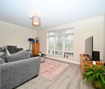 Apt 5, 39 Dundela Crescent, Belfast, BT4 3BN - Photo 5