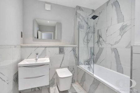 Castlebar Road, London - Photo 5