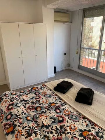 Avinguda del Doctor Tomàs Sala, Valencia, Valencian Community 46017 - Photo 5