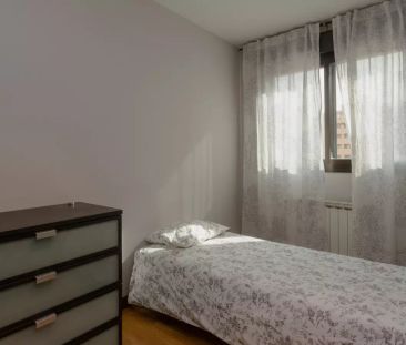 Single Bed in Rooms for rent in 3-bedroom apartment in Vicálvaro - Photo 5
