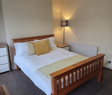 Room's To Let, 68 Tates Avenue, Belfast, BT9 7BY - Photo 5