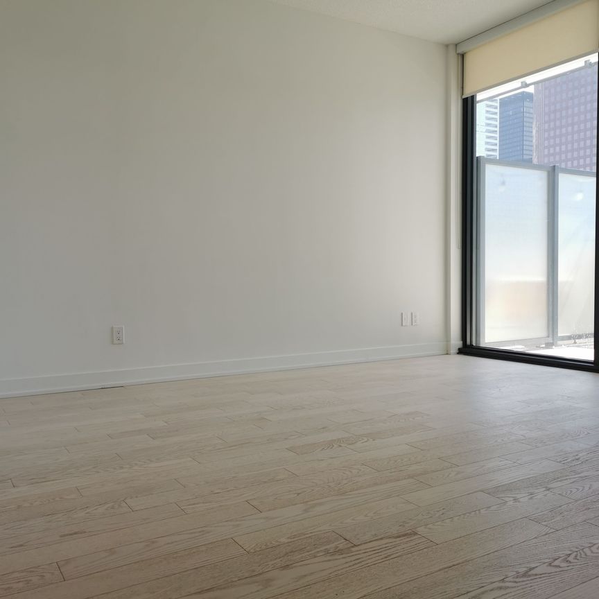 For Lease - 25 Richmond Street Unit# 2506, Toronto, Ontario - Photo 1