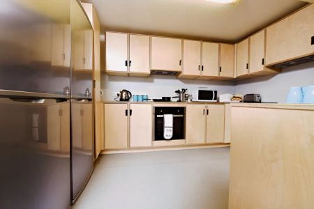 Standard En-suite - Photo 4