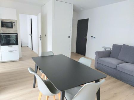 Appartement T2 à louer La Roche Sur Yon - 41 m² - Photo 4