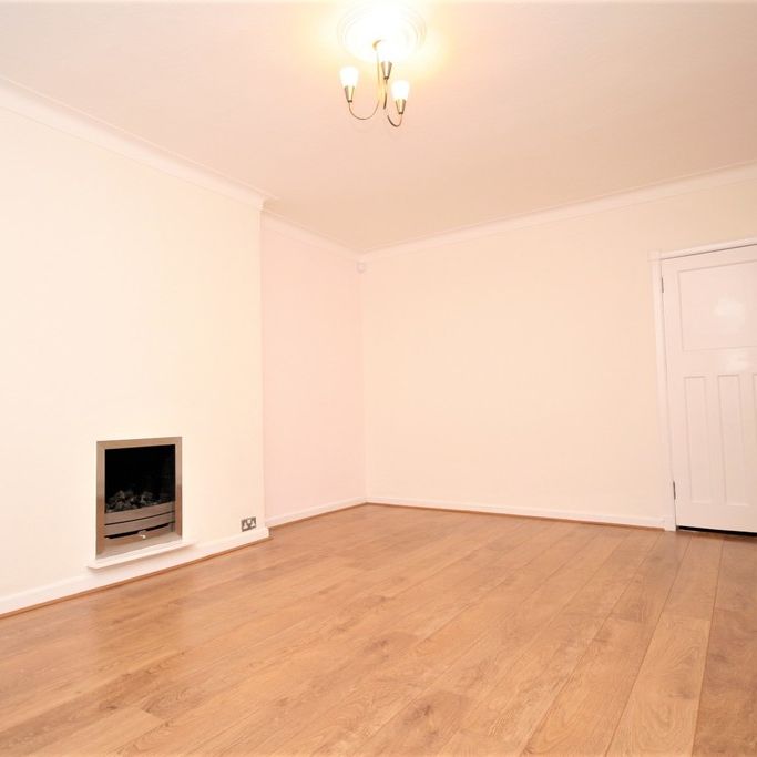 Alyth Crescent, 2 Bedroom Unfurnished Semi-Detached House, Clarkston – Available 04/03/2024 - Photo 1