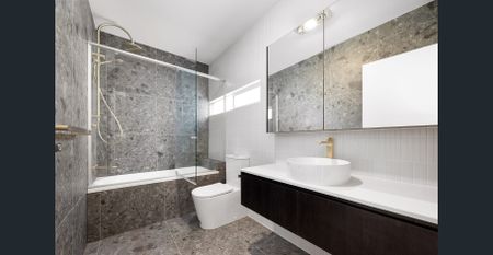 BRAND NEW DESIGNER TOWNHOUSE IN PRIME LOCATION - Photo 2