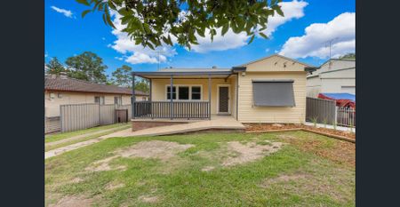 Newly Renovated! - Photo 4