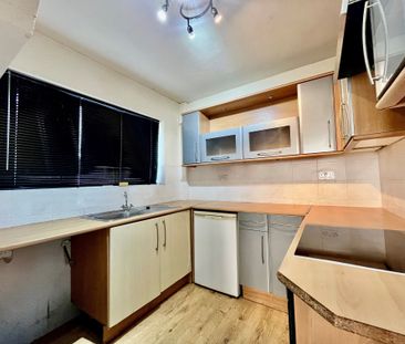 Calverley Moor Avenue, Pudsey - Photo 4