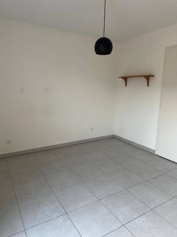 Location appartement 2 pièces 40.82 m² à Aubagne (13400) - Photo 3