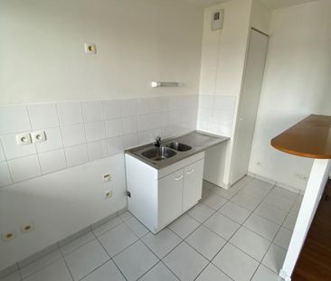 Location Appartement 2 pièces 46m² NANTES 44100 - Photo 4