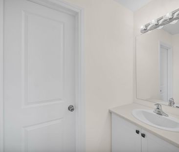 For Lease - 103 Windermere Boulevard, Loyalist, Ontario - Photo 3