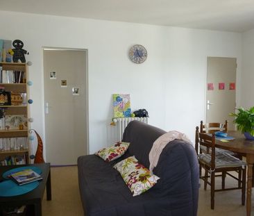 Location Appartement 3 pièces 51m² - Photo 3