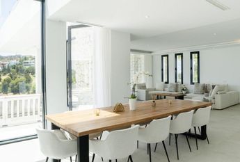 5 bedroom luxury Villa for rent in Benahavís, Andalusia