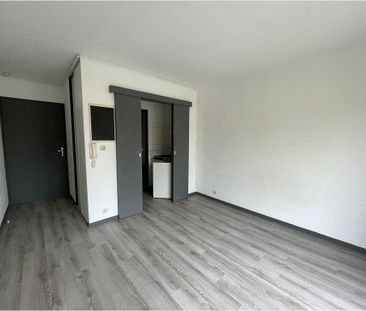 Studio Centre ville – - Photo 4