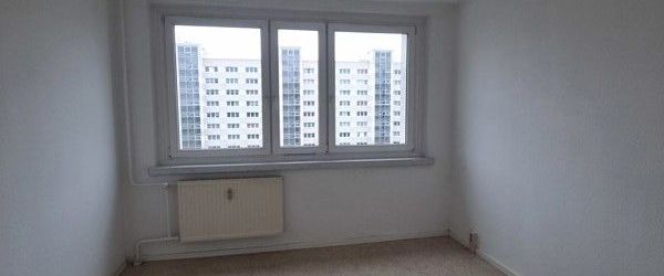 Schöne 2-Zimmerwohnung mit Balkon und Aufzug - Photo 1