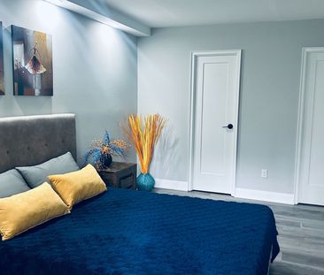 For Lease - 15390 Yonge Street Unit# 201, Aurora, Ontario - Photo 1