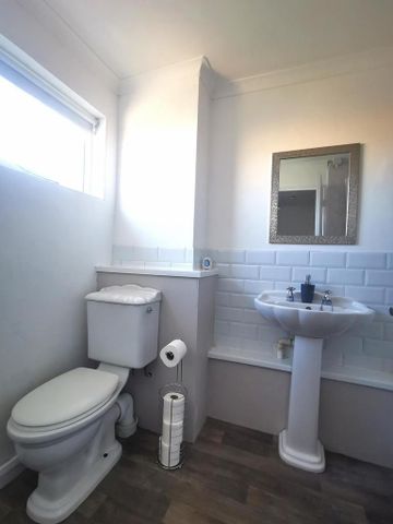 3 bedroom house to rent - Photo 4