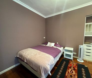 Townhouse in Aloha - Photo 5