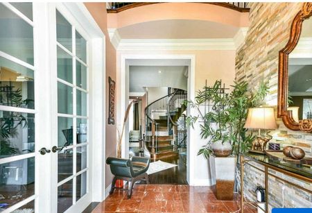 For Lease - 12 Fort Williams UPPER Drive, Brampton, Ontario - Photo 2