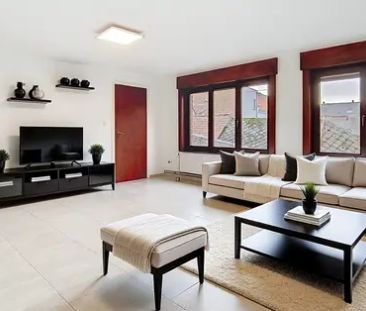 Rue de la Cure 1, 7880 Flobecq, België - Photo 1