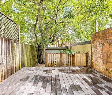 Classic Two Bedroom Semi with Rear Lane Parking - Photo 5