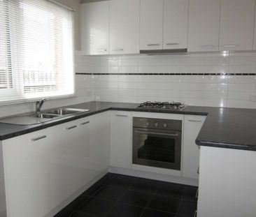 3/48 Mundy Street, Geelong - Photo 4