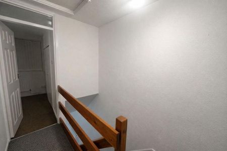 2 bedroom detached house to rent - Photo 4