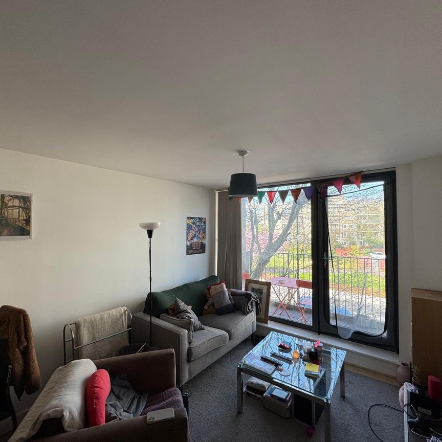 2 bedroom apartment to rent - Photo 1