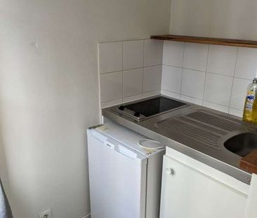 Location Appartement 1 pièce 26m² NIORT 79000 - Photo 3